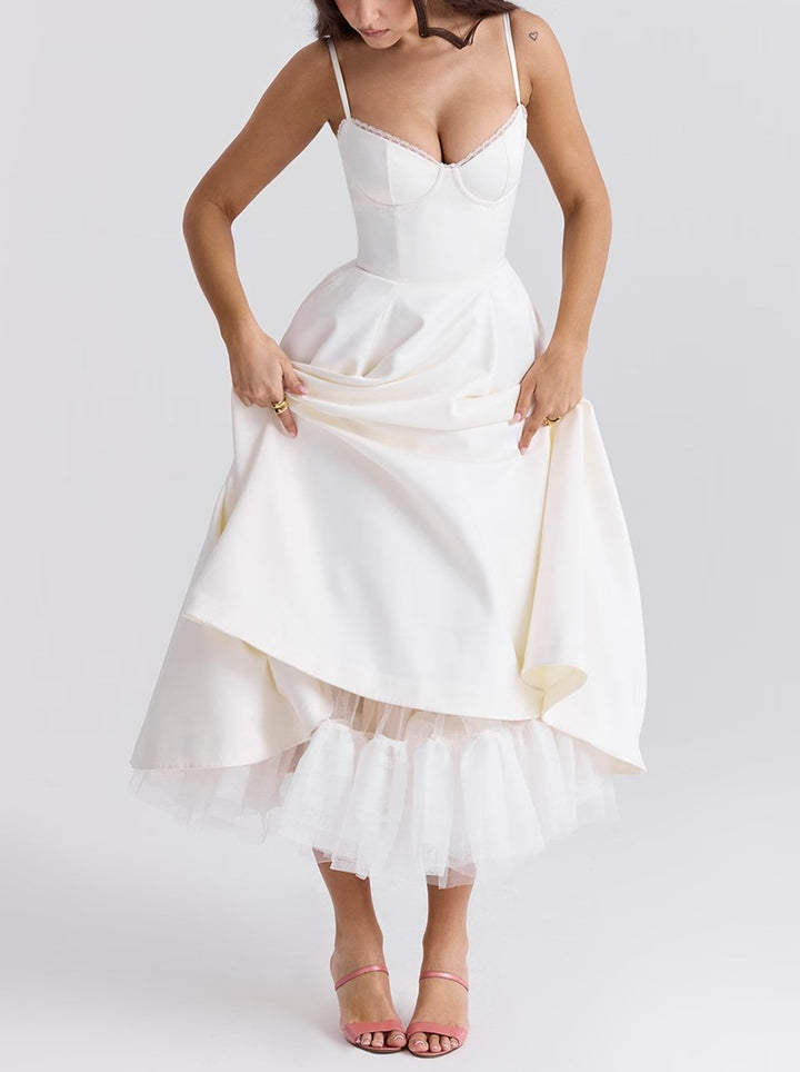 Damen nan Bustierkleid mit geformtem Mieder, weichem Tellerrock, integriertem Tüll-Unterzug und Eingrifftaschen Drune