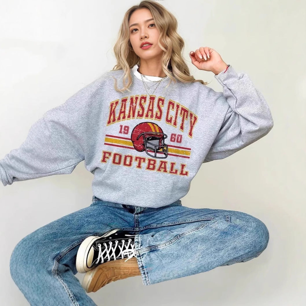 Damen Oversized Sweatshirt mit nostalgischem Football-Motiv Drune