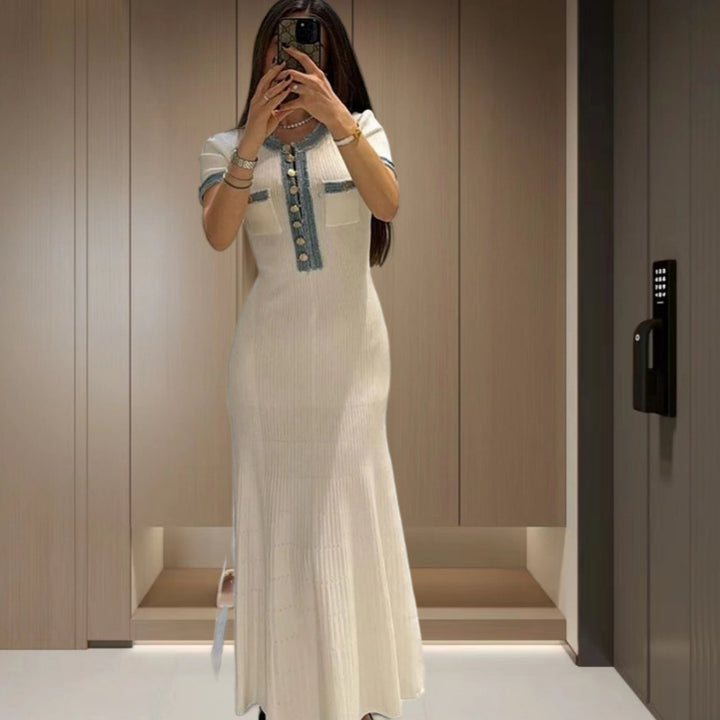Damen Elegantes, figurbetontes Maxikleid mit modernen Knopfdetails und seitlichem Schlitz Drune