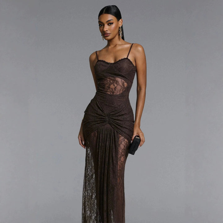 Damen Elegantes Spitzenmaxikleid mit raffinierter Drapierung Drune
