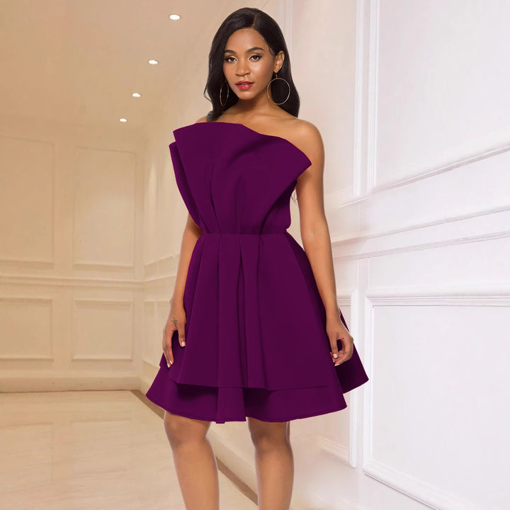 Damen Glamouröses Cocktailkleid mit voluminösen Rüschen Drune