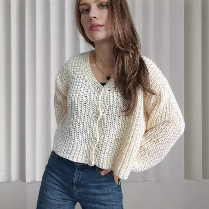 Damen cropped Strickjacke mit grober Maschenstruktur und großen Knöpfen Drune