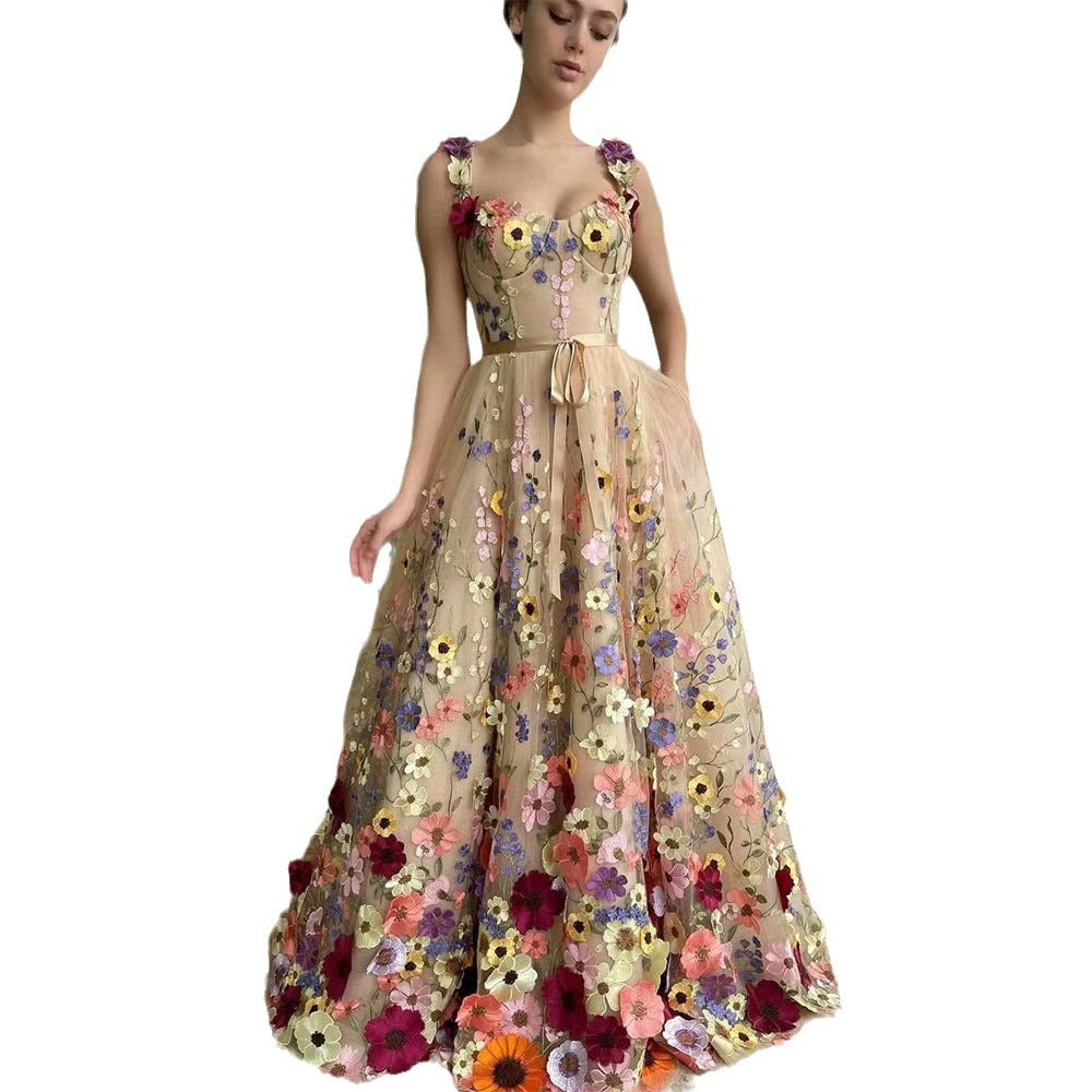 Damen Tüllkleid mit floralen Stickereien und elegantem Taillengürtel Drune