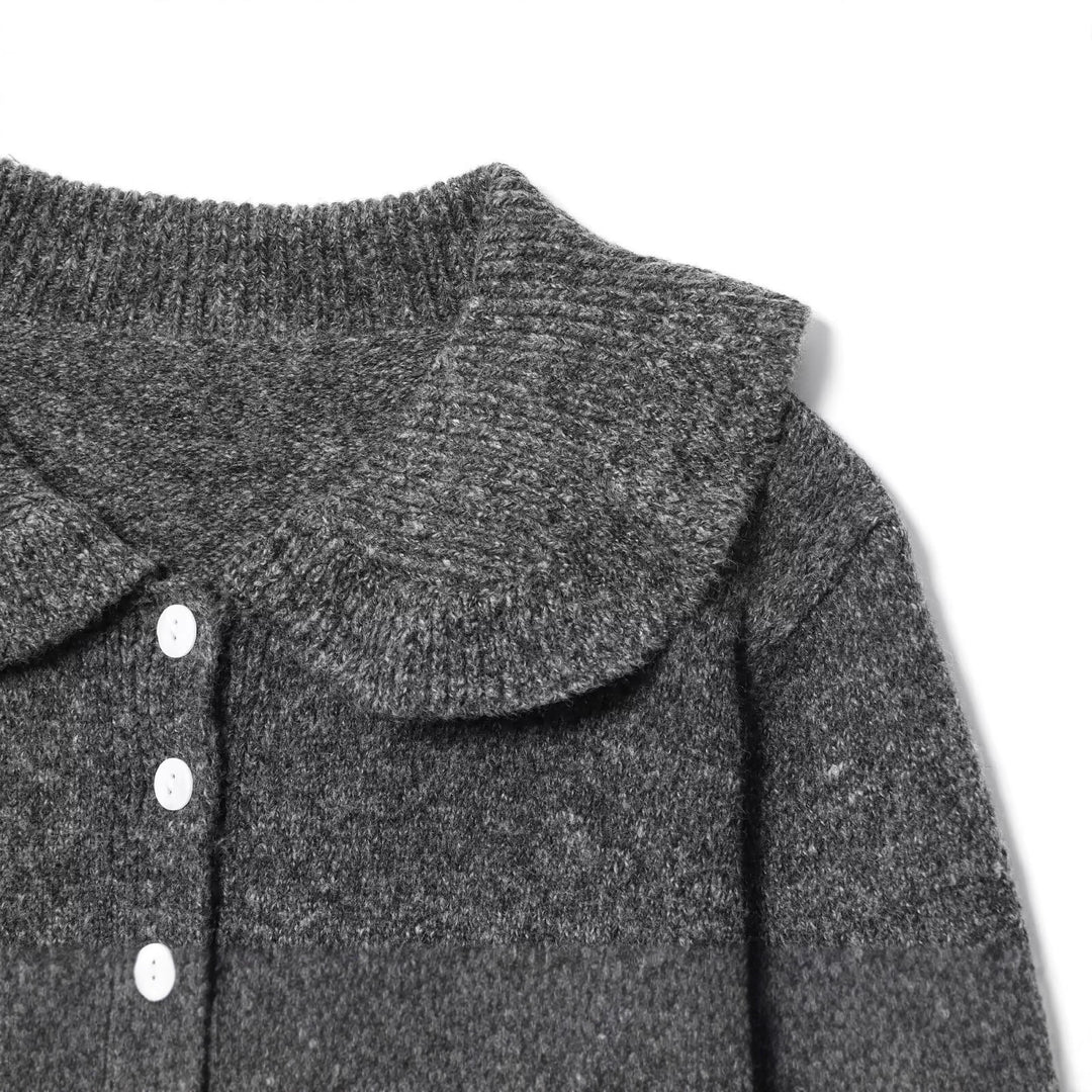 Damen Strickjacke mit Peter Pan Kragen und Knopfdetail Drune