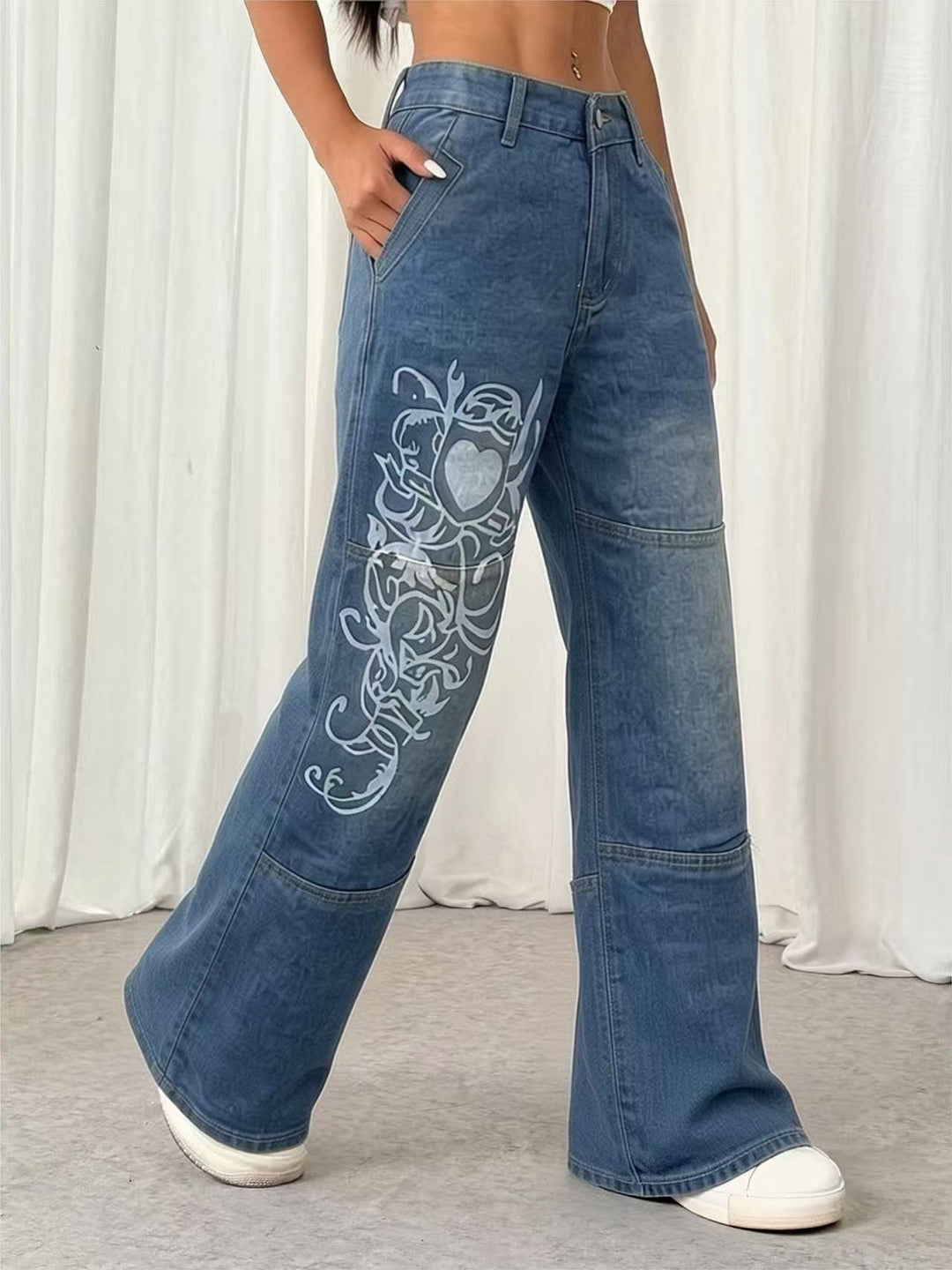 Damen weite Jeans mit kunstvollem Aufdruck Drune