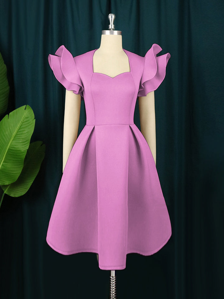 Damen elegantes Kleid mit voluminösen Rüschensäumen Drune