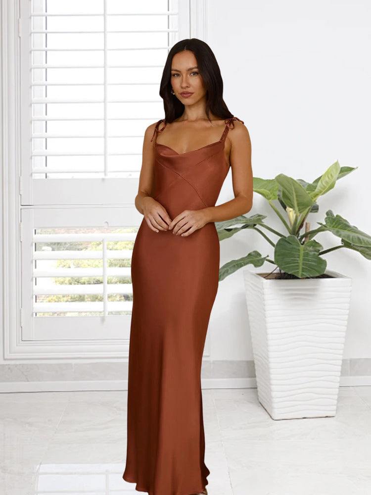Damen Langabendkleid mit zarten Spaghettiträgern und eleganter Silhouette Drune