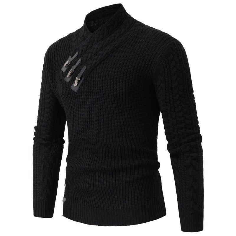 Herren nan Strickpullover mit Schalkragen, Zopfmuster und markanten Schnallenverschlüssen Drune