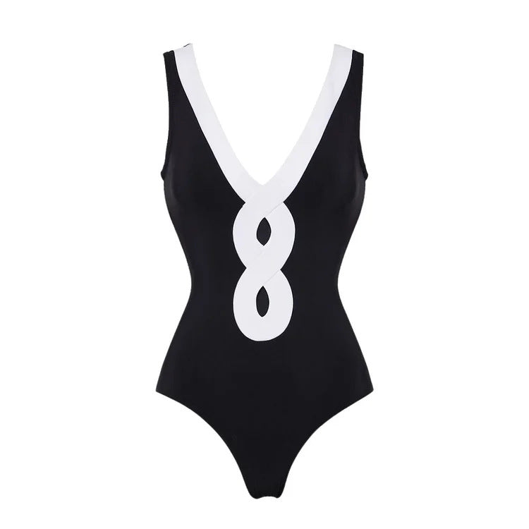 Damen Bandeau-Badeanzug mit elegantem Wickelrock Drune