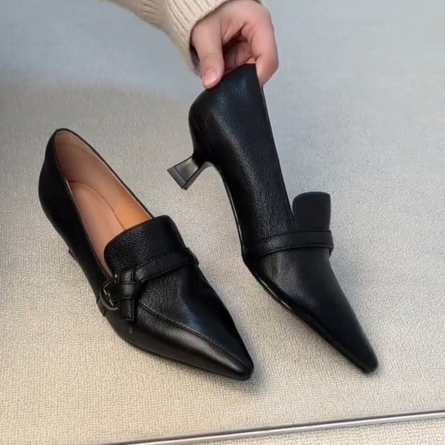 Damen elegante spitze Ballerinas mit feinem Riemen Drune