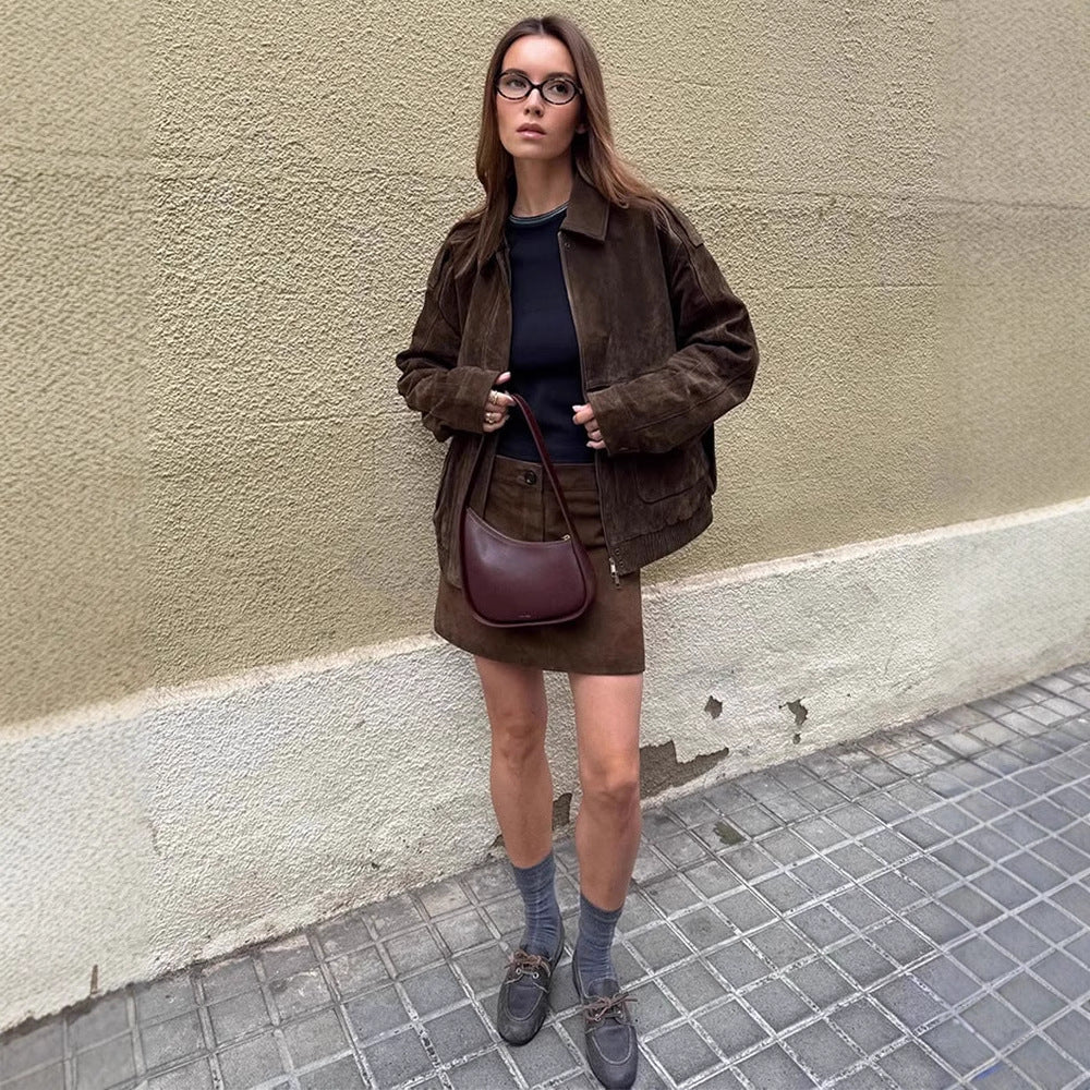 Damen Cropped Wildlederjacke mit lässigem Schnitt und praktischen Taschen Drune