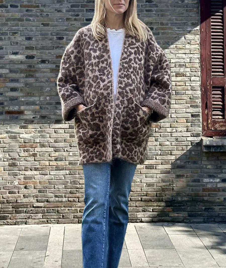Damen Kuschelige Strickjacke im Leo-Design mit oversized Passform Drune