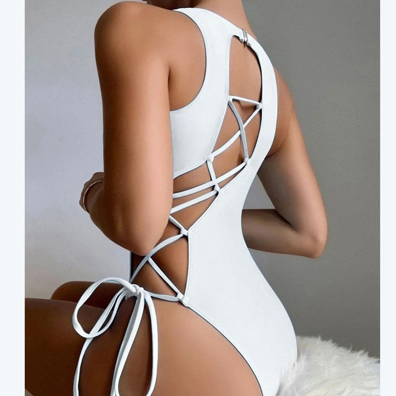 Damen Einteiler Badeanzug mit Rücken-Cut-Out und regulierbaren Seitenbändern Drune