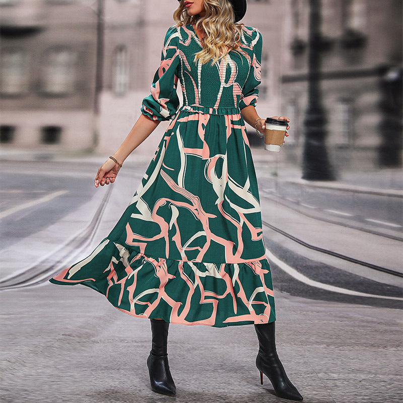 Damen Maxikleid mit elegantem V-Ausschnitt und geschmackvollem Fließschnitt Drune