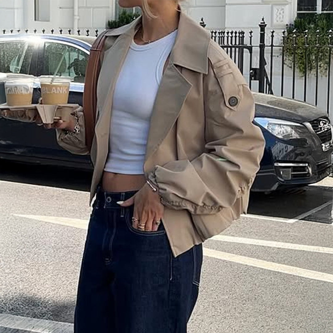 Damen nan verkürzter Trenchcoat mit doppelt geknöpfter Vorderseite, weitem Revers und elastischen Manschetten Drune