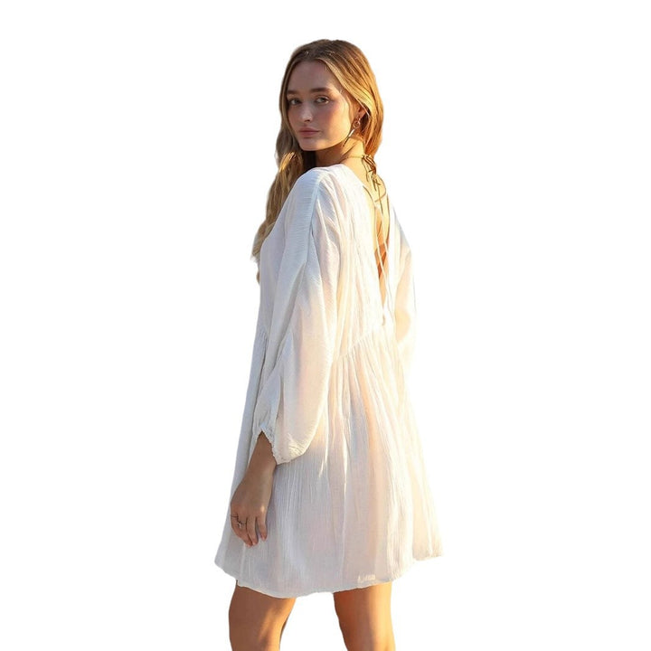 Damen luftiges Sommerkleid mit tiefem V-Ausschnitt und Rüschendetails Drune