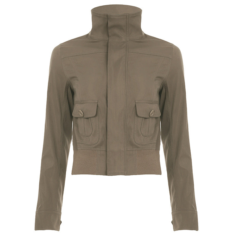 Damen nan kurze Utility-Blousonjacke mit hohem Stehkragen, Pattentaschen und elastischem Bund Drune