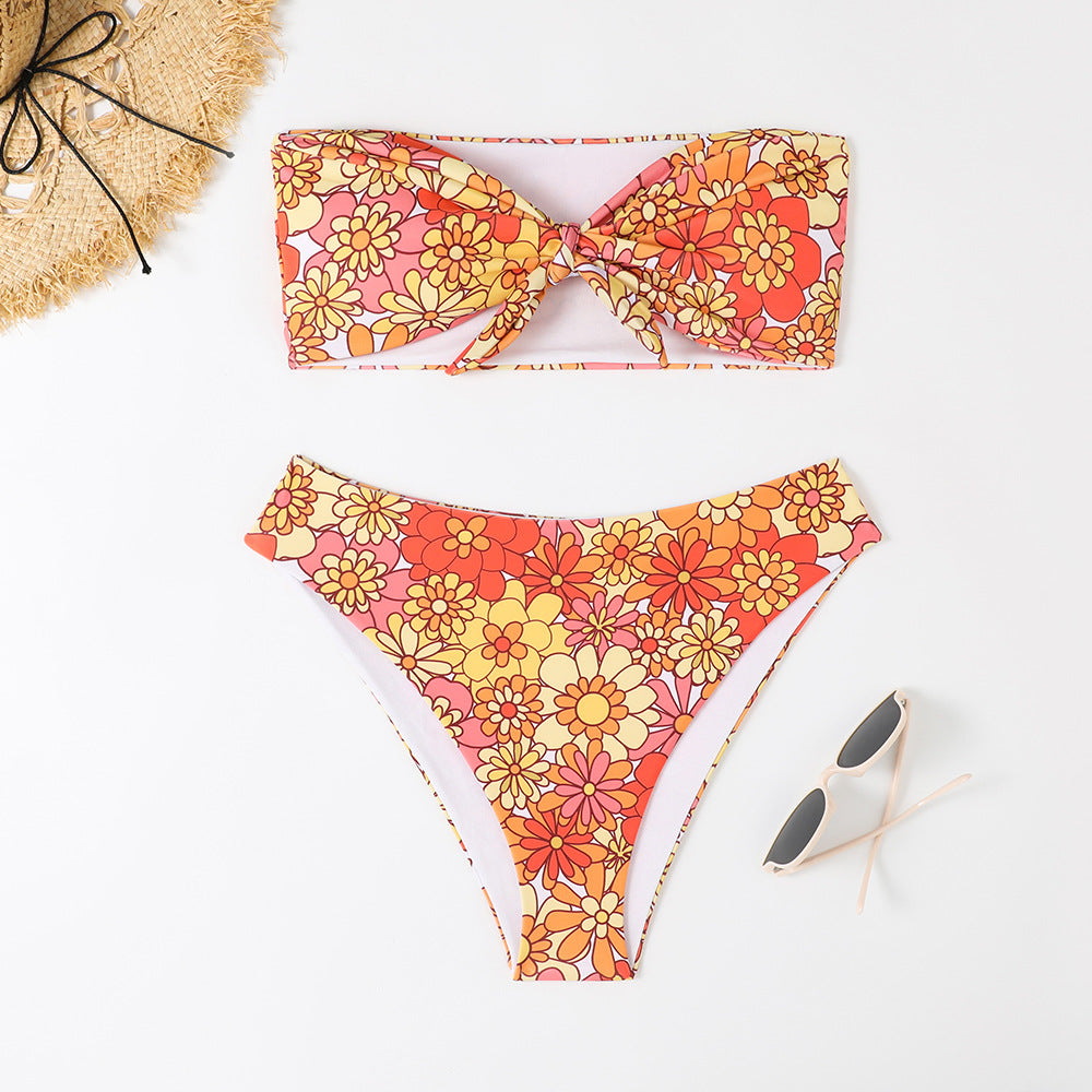 Damen Bandeau Bikini mit modischem Blumenmuster und verspieltem Knotendetail Drune