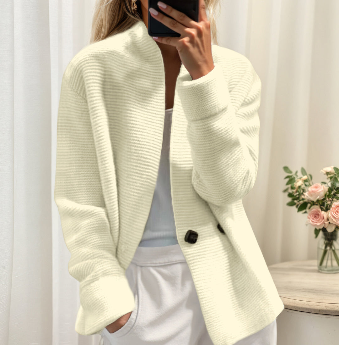 Damen Strickjacke mit hohem Kragen und stilvollem Knopfverschluss Drune