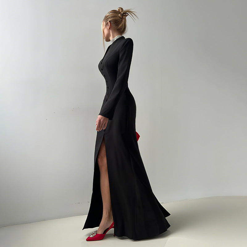 Damen Elegantes Maxikleid mit tailliertem Schnitt und Knopfleiste Drune