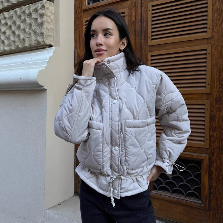 Damen gesteppte Übergangsjacke mit hohem Kragen und Tunnelzug Drune