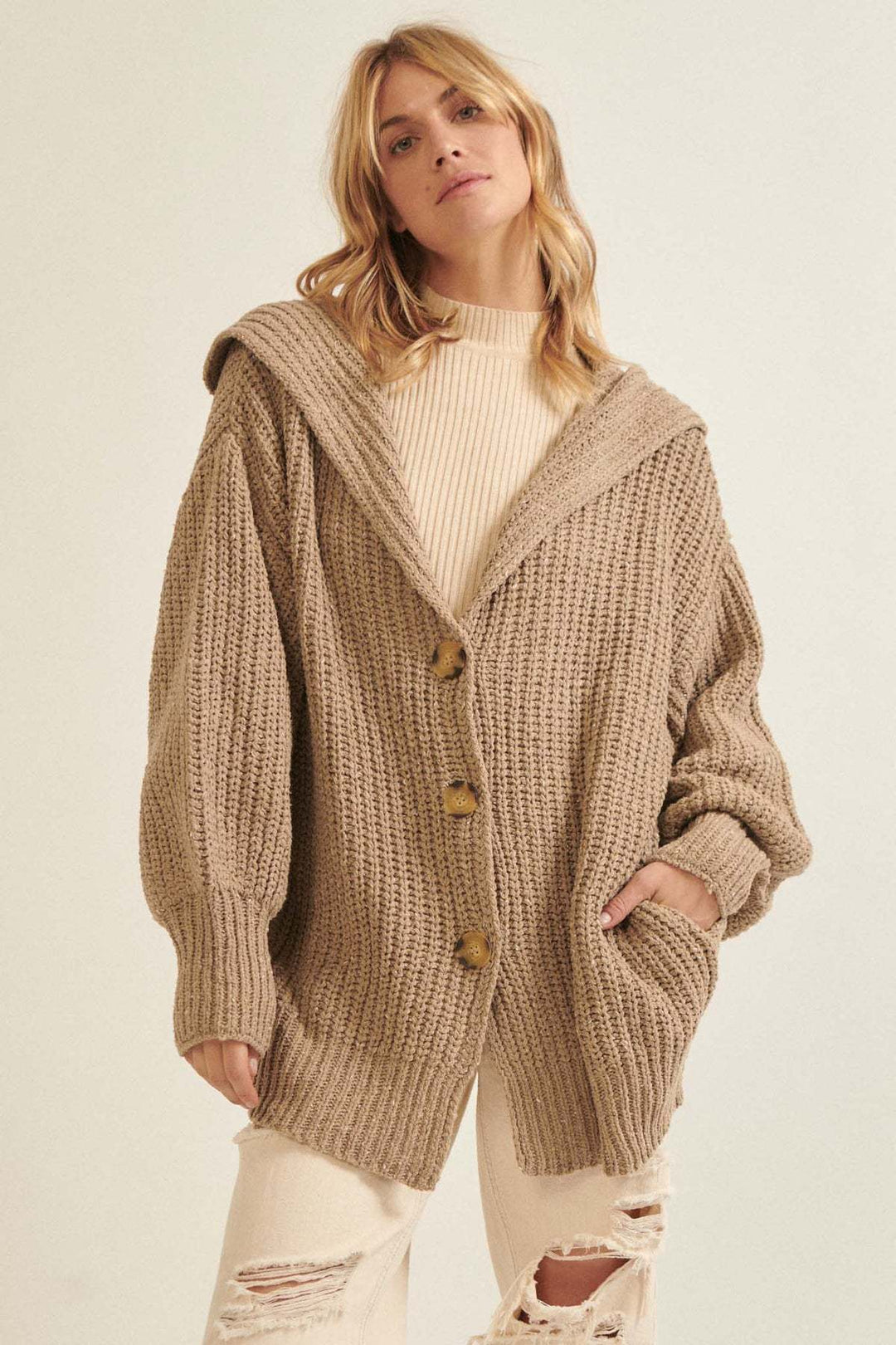 Damen Strickjacke mit eleganter Knopfakzentuierung und lässigem Schnitt Drune