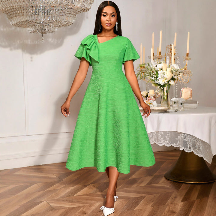 Damen Elegantes Midikleid mit asymmetrischem Rüschendetail Drune