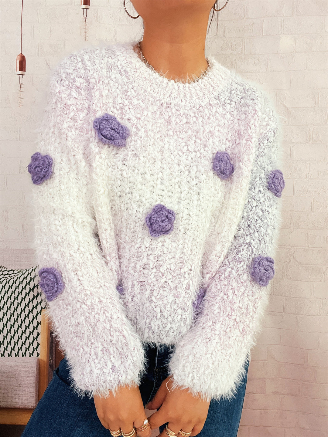 Damen kuscheliger Strickpullover mit floralem Detail Drune