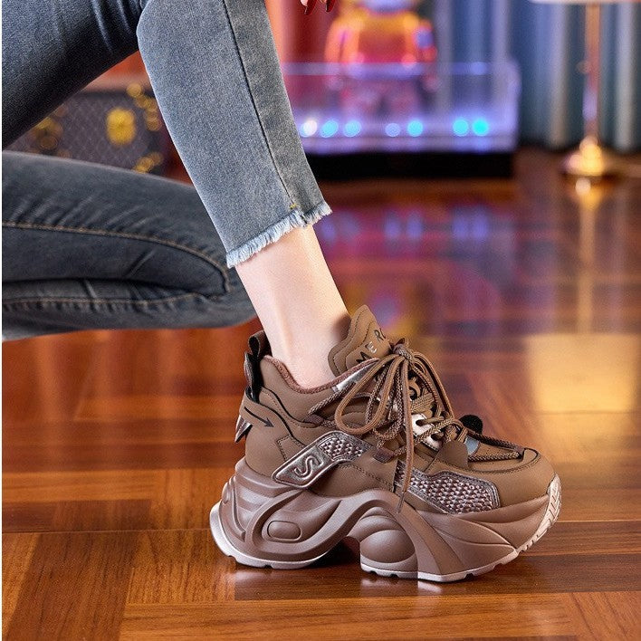 Damen Sportliche Chunky Sneakers mit rutschfester Sohle und modernem Designelement Drune