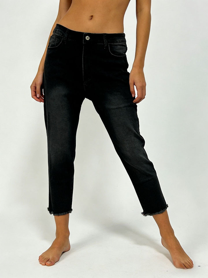Damen lässige High-Waist Jeans mit fransigem Saum und angesagtem Schnitt Drune