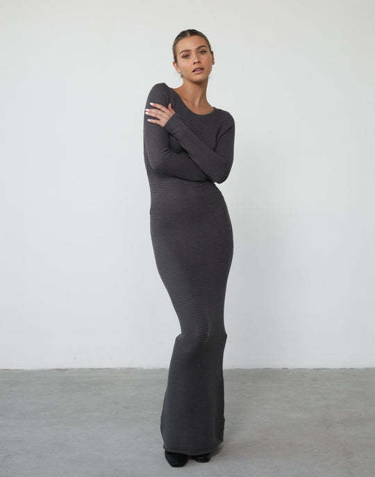 Damen figurbetontes Maxikleid aus hochwertigem Rippstrickstoff mit tiefem Ausschnitt Drune