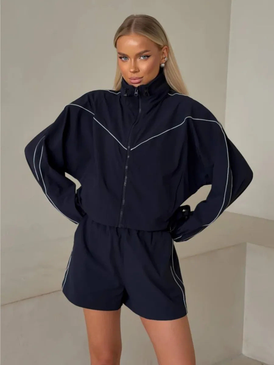 Damen sportlicher Zweiteiler mit cropped Jacke und Shorts Drune