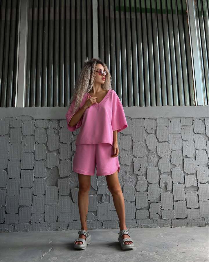 Damen lässiges V-Ausschnitt Oberteil und Shorts-Set Drune