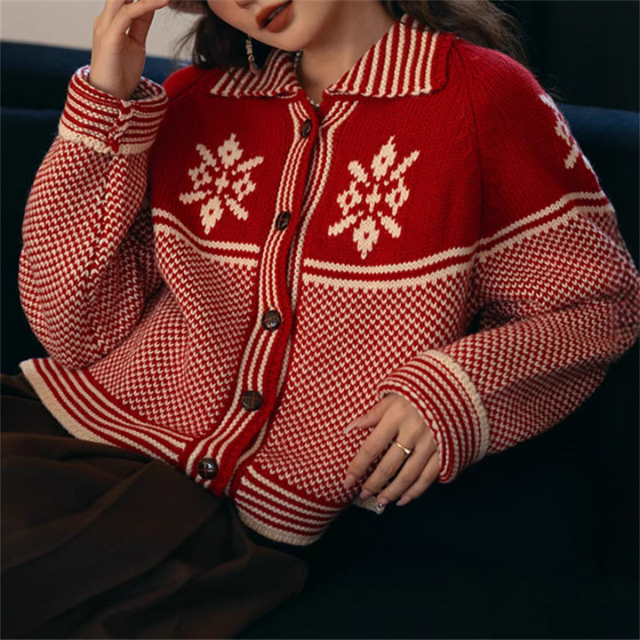 Damen Strickjacke mit festlichem Motiv und praktischen Taschen Drune