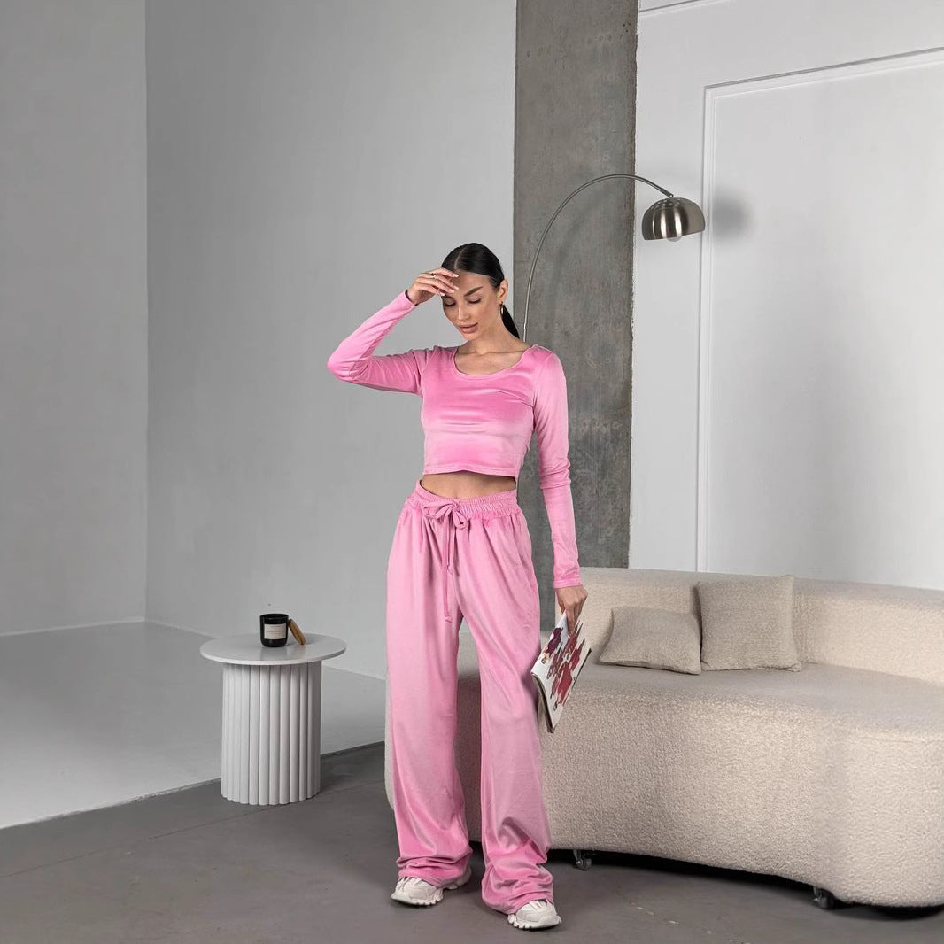 Damen bequeme und stilvolle Velours-Hose mit cropped Oberteil Drune