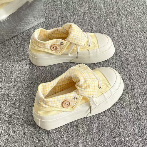 Damen Sneakers mit modischer Knopf-Details und innovativer Gummisohle Drune