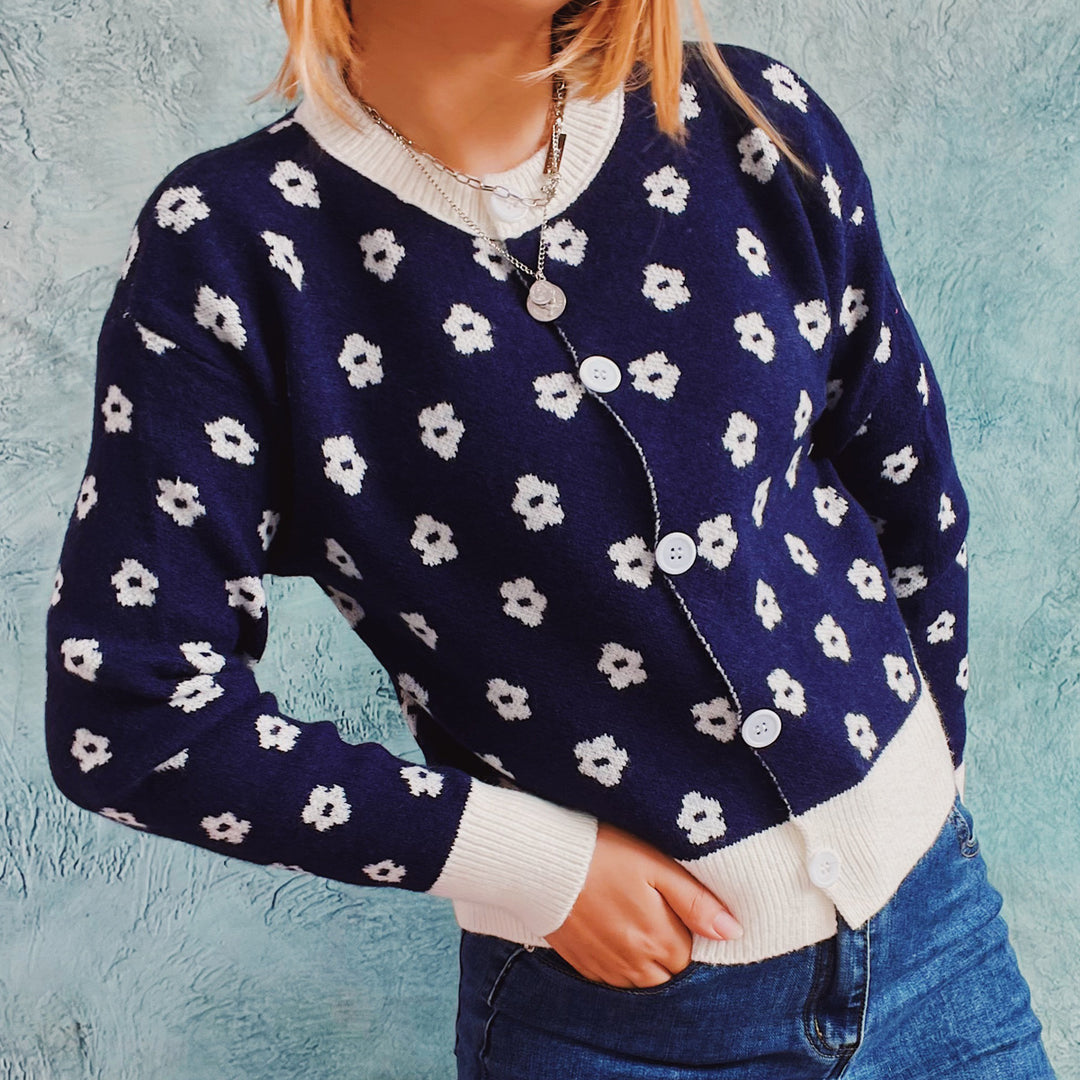 Damen Strickjacke mit floralem Muster und modischen Knopfdetails Drune