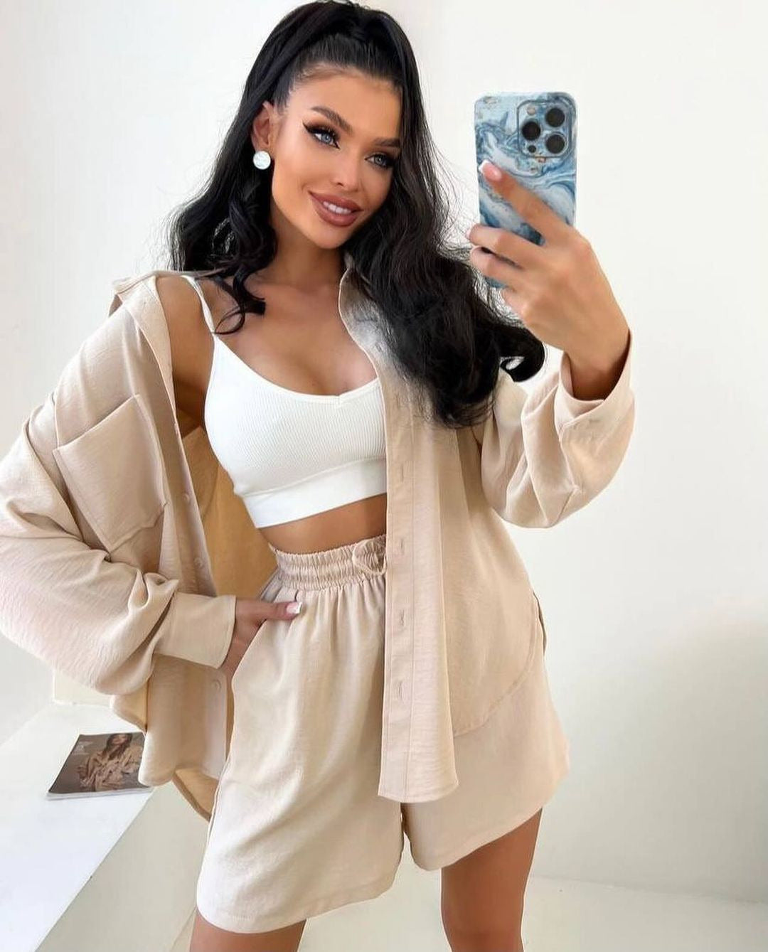 Damen Lässiges Sommer-Set mit leichter Blusenjacke und bequemen Shorts Drune