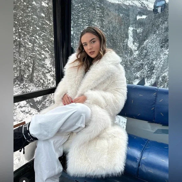 Damen Extravagante Kunstpelzjacke Drune