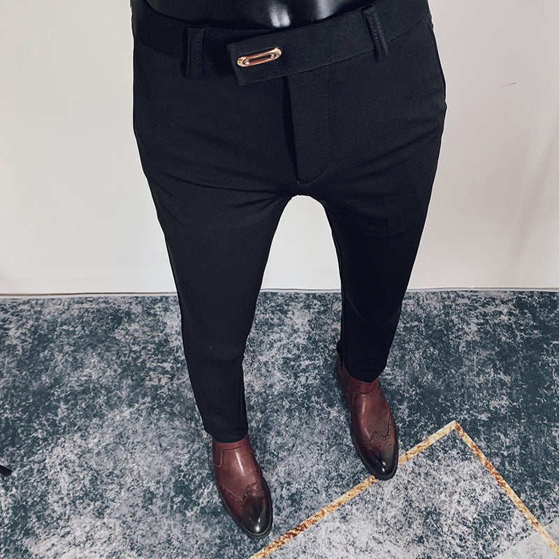 Herren nan taillierte Slimfit Anzughose mit elastischem Bund, verdecktem Reißverschluss und modischem Gürteldetail Drune