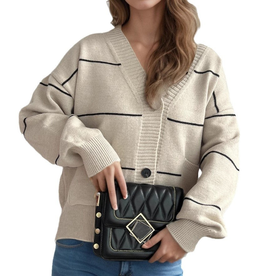 Damen lässige Strickjacke mit praktischen Taschen und modischen Kontraststreifen Drune