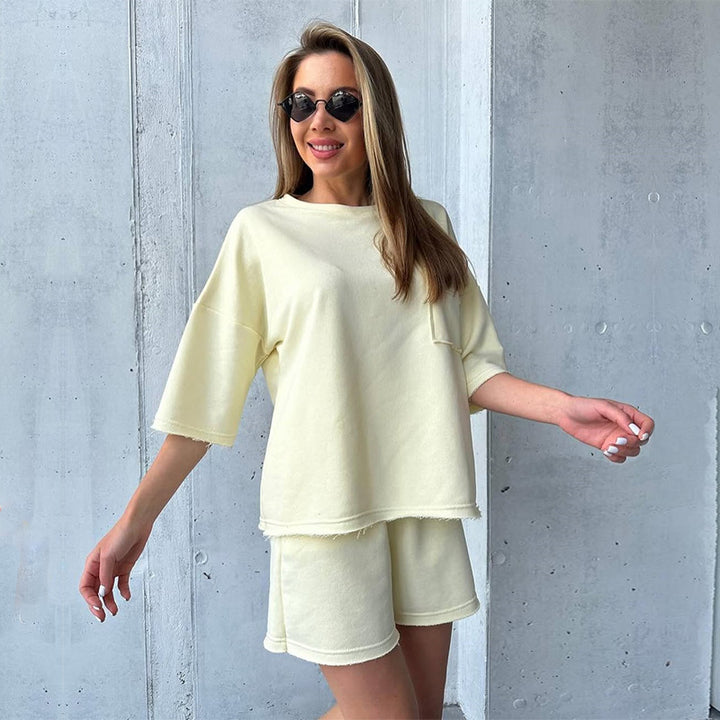 Damen lässiges Lounge-Set aus atmungsaktivem Material mit oversized T-Shirt und Shorts Drune