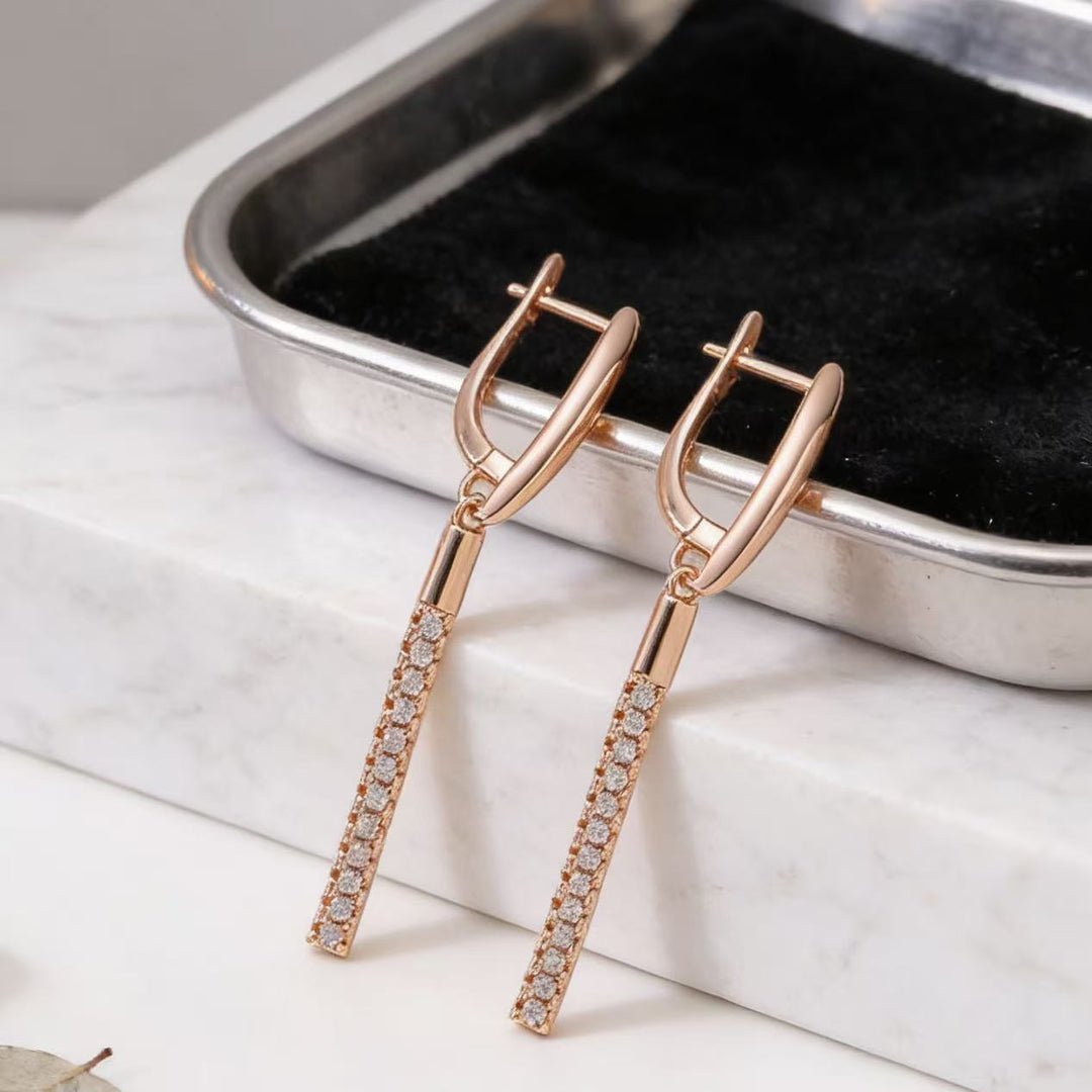 Spiralohrringe Gold/Zirkonia - Strahlender Glamour