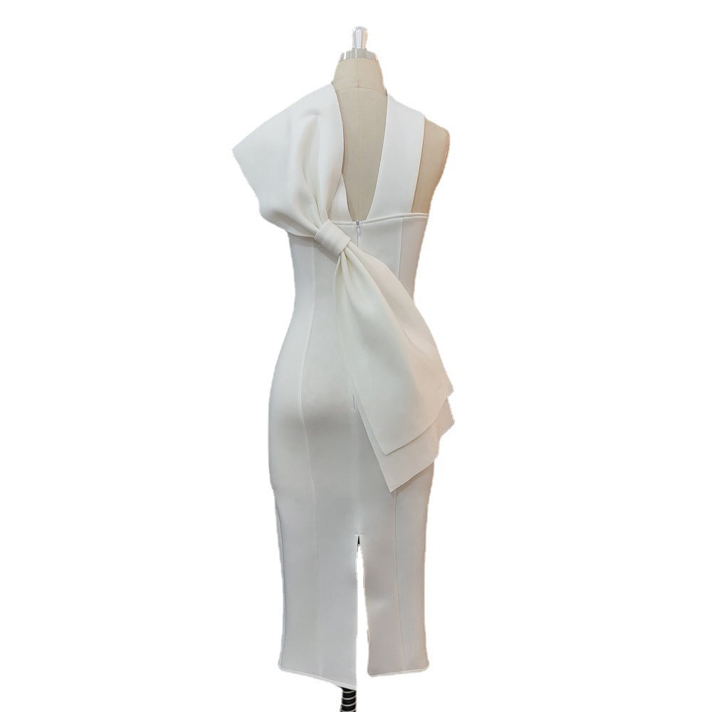 Damen Elegantes Etuikleid mit asymmetrischem Design und schwingendem Detail Drune