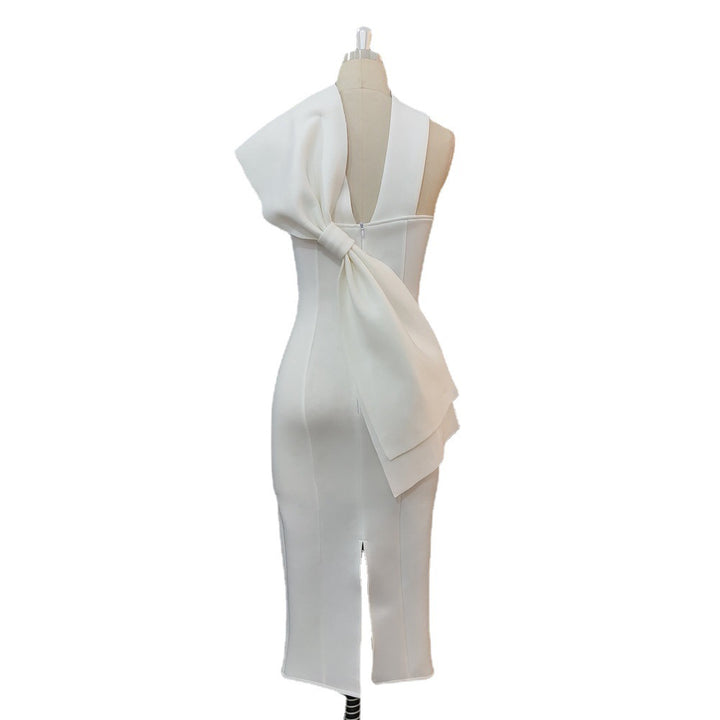 Damen Elegantes Etuikleid mit asymmetrischem Design und schwingendem Detail Drune