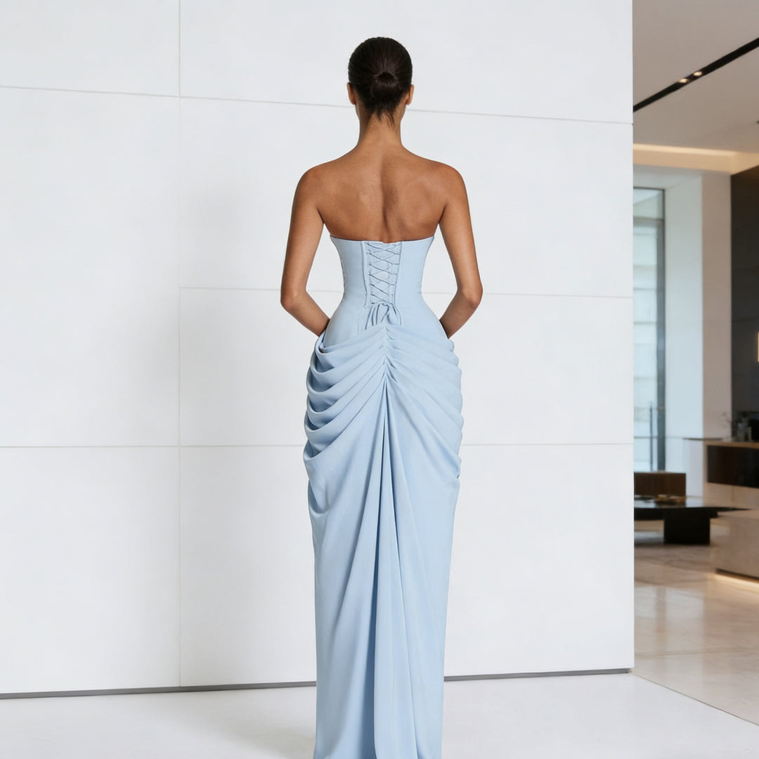 Damen Elegantes Abendkleid mit schulterfreier Silhouette und geschmeidiger Drapierung Drune