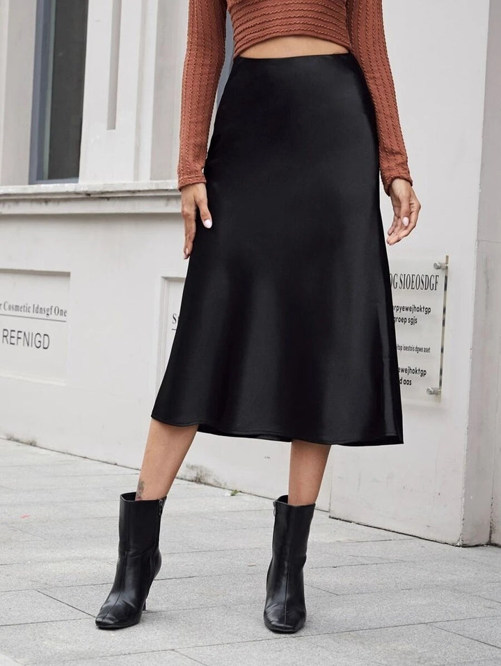 Damen Midi-Rock aus glänzendem Satin mit geschnittenem Saum Drune