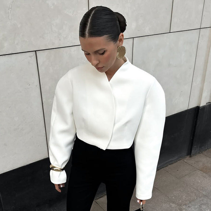 Damen Modische kurze Jacke mit voluminösen Ärmeln und hochgeschichtetem Kragen Drune