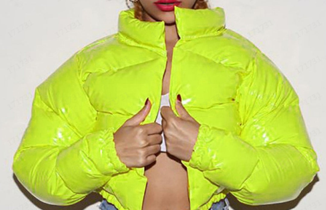 Damen modische kurze Steppjacke mit glänzendem Finish Drune