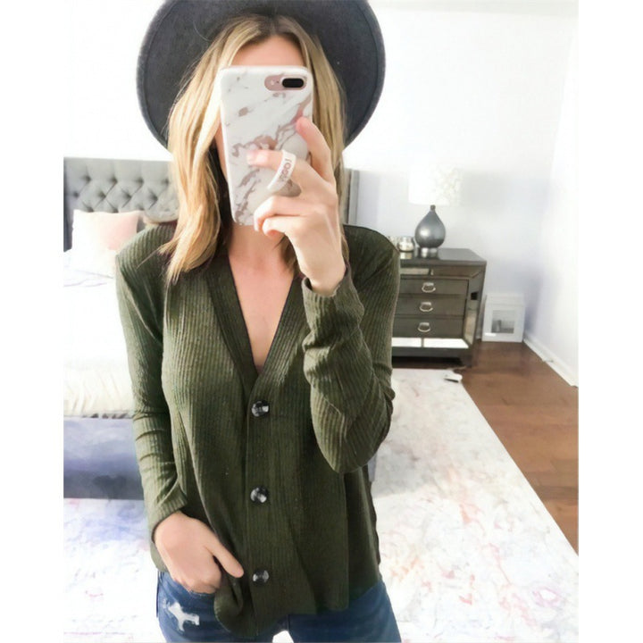 Damen Langarmshirt mit dekorativen Knopfdetails Drune